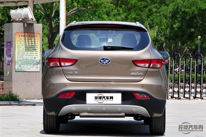 2015款 1.5L 手動(dòng)舒適型