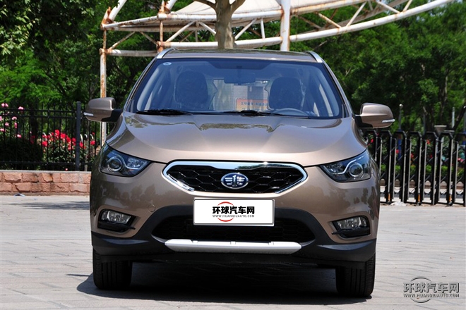 2015款 1.5L 手動舒適型