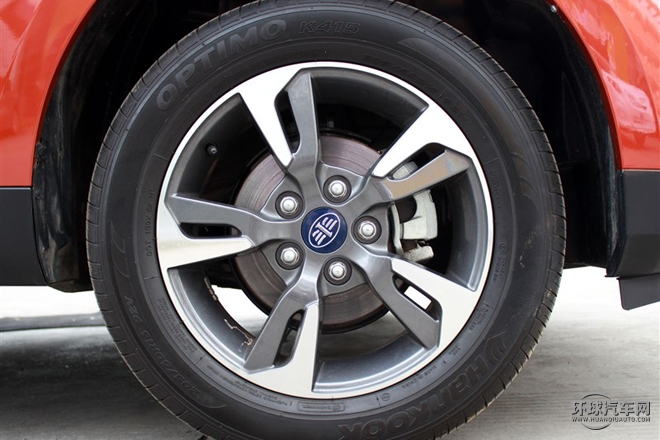 2015款 1.8L 自動豪華型