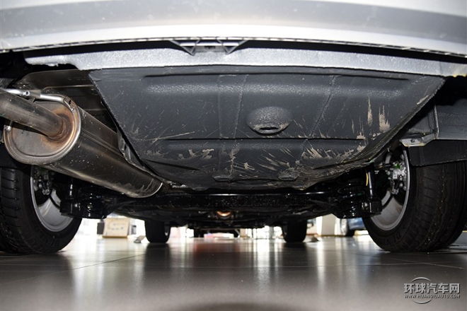 2015款  1.6L 自動舒適型