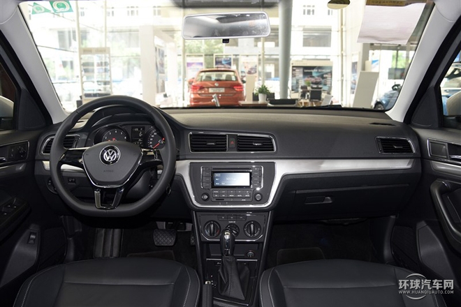 2015款  1.6L 自動(dòng)舒適型