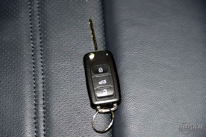 2015款 1.6L 手動舒適型