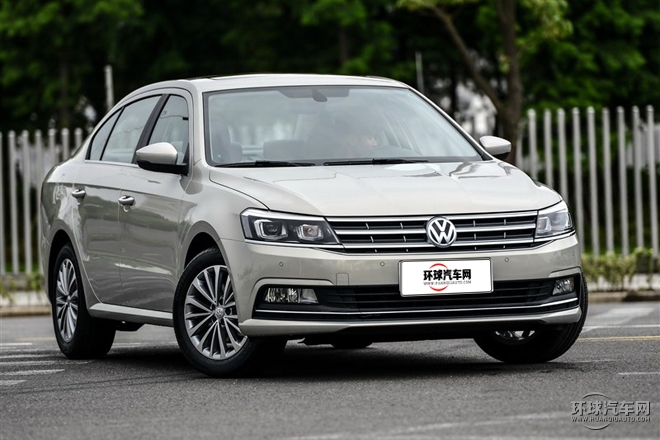 2015款 230TSI DSG 舒適版