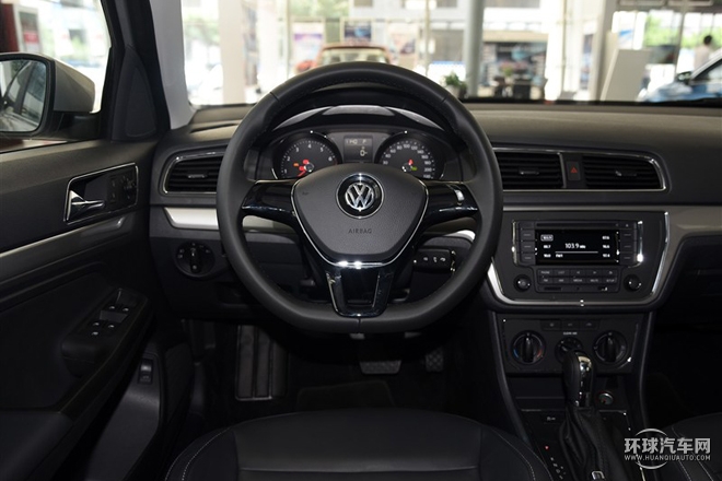 2015款 1.6L 自動舒適版