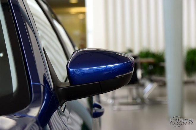 2015款 1.6L 手動風尚版