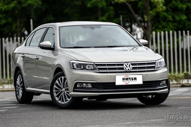 2015款 230TSI DSG 豪華版