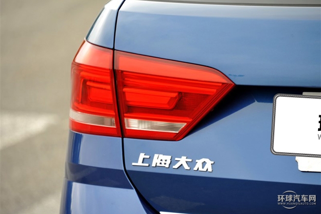 2015款 230TSI DSG舒適版
