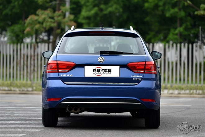 2015款 230TSI DSG舒適版