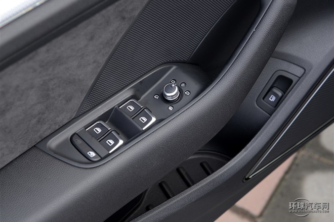 2015款 Sportback e-tron 舒適型