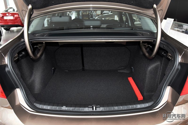 2015款 質(zhì)惠版 1.6L 手動時尚型