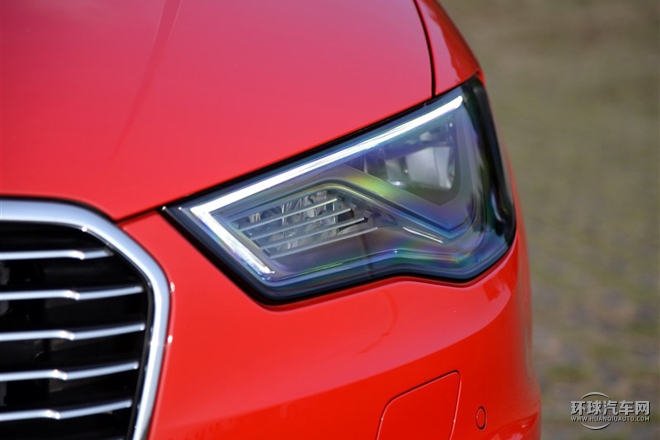 2015款 Sportback e-tron 運動型