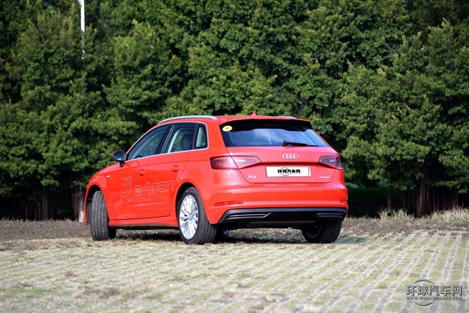 2015款 Sportback e-tron 運動型