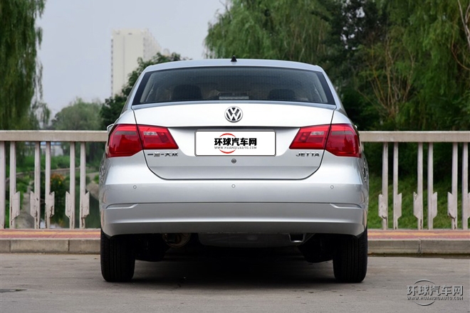 2015款 質(zhì)惠版 1.6L 手動(dòng)舒適型