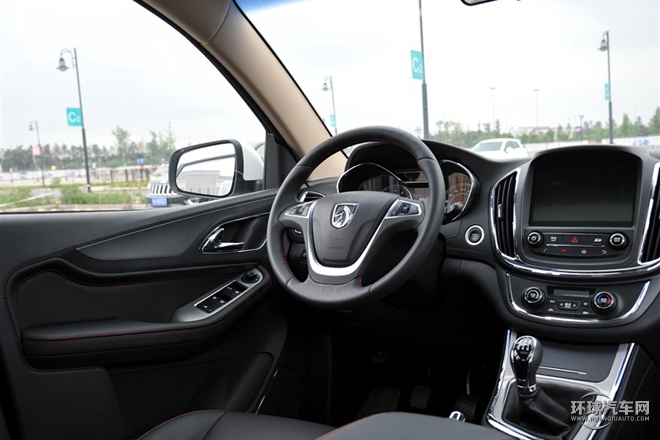 2015款 1.8L 手動豪華型