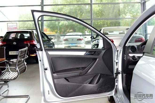 2015款 質(zhì)惠版 1.6L 自動(dòng)舒適型