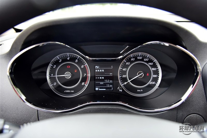 2015款 1.8L 手動精英型