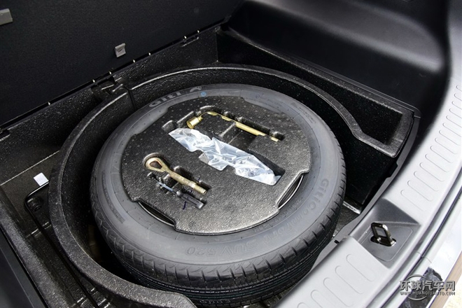 2015款 1.8L 手動舒適型