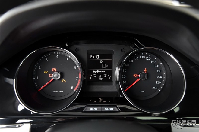 2015款 質(zhì)惠版 1.6L 手動(dòng)時(shí)尚型