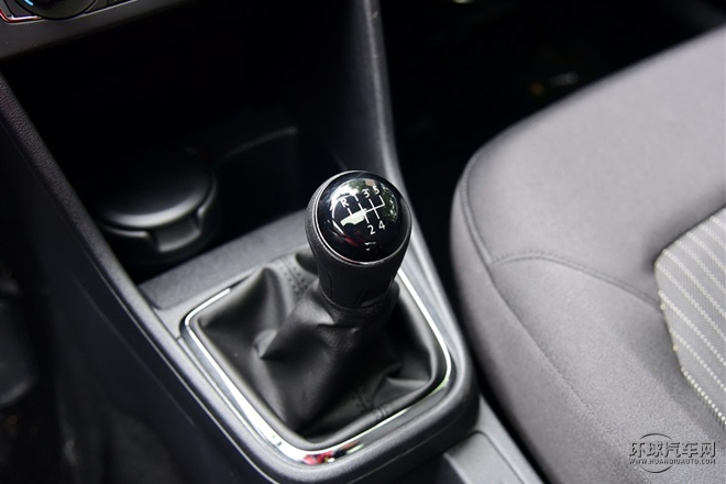 2015款 質惠版 1.6L 手動舒適型