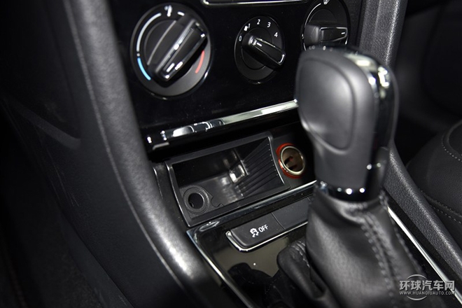 2015款 質惠版 1.6L 自動時尚型