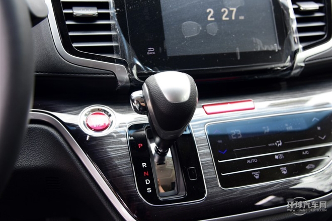 2015款 改款 2.4L 智酷版