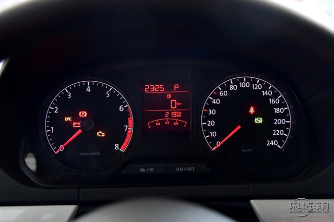 2015款 質惠版 1.6L 自動舒適型