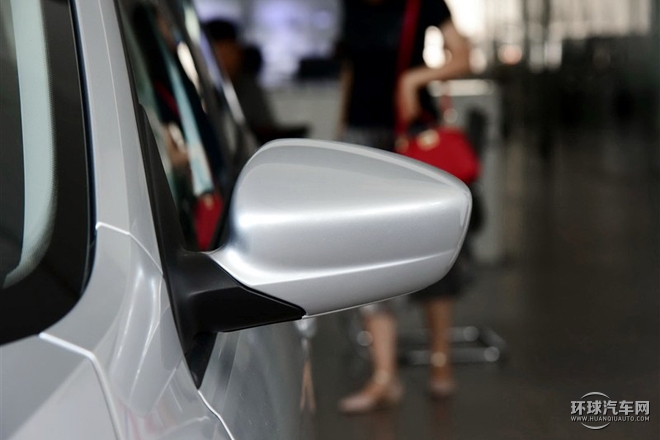 2015款 質(zhì)惠版 1.6L 自動舒適型