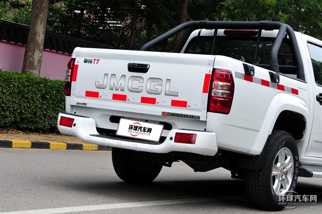 2015款 2.8T兩驅(qū)舒適版標(biāo)準(zhǔn)軸距JE493ZLQ4E