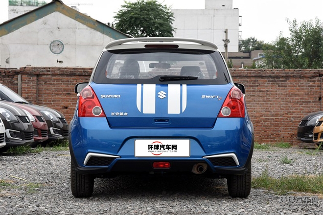 2015款 1.5L 自動(dòng)限定版