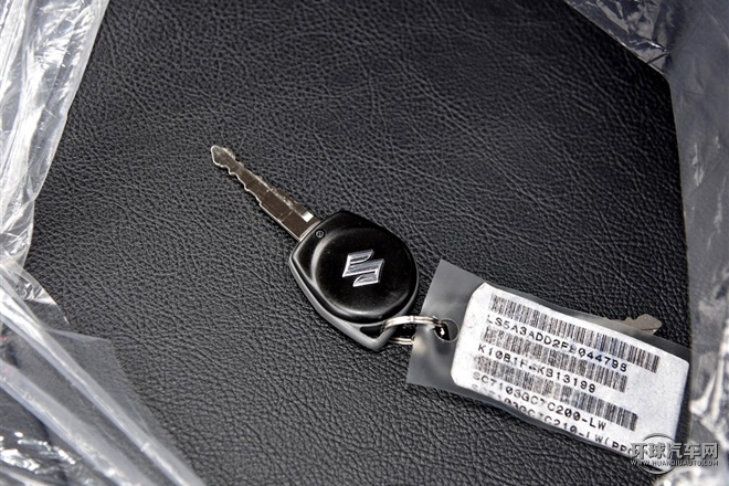 2015款 1.0L 自動限定型