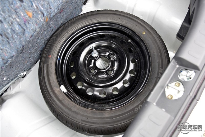 2015款 1.0L 自動限定型