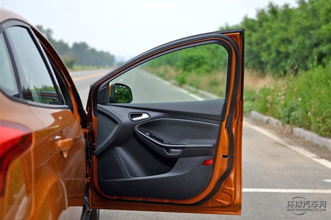 2015款 兩廂 1.0L GTDi 手動(dòng)超能風(fēng)尚型