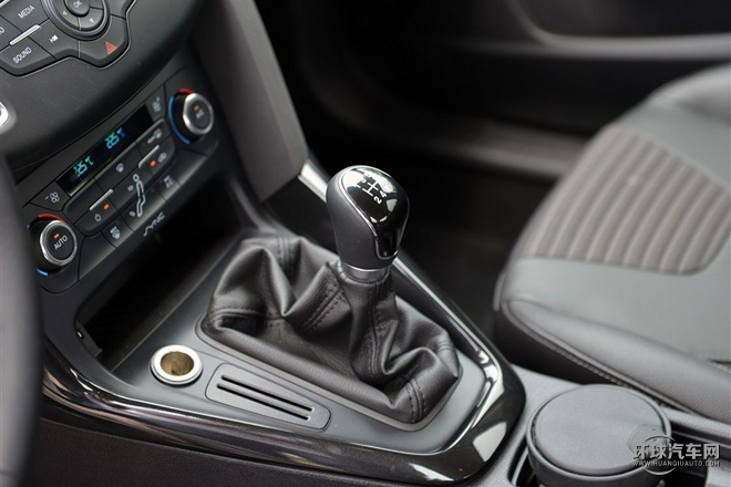 2015款 兩廂 1.0L GTDi 手動超能風尚型