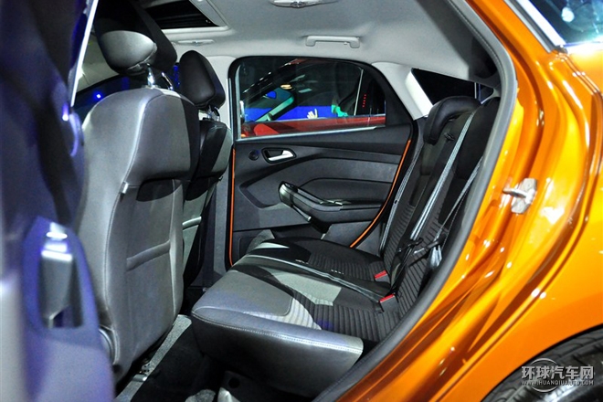 2015款 兩廂 1.5L GTDi 自動運(yùn)動型