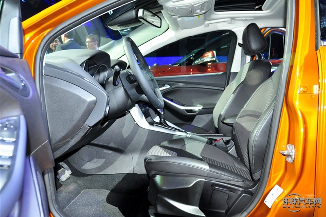 2015款 兩廂 1.5L GTDi 自動運(yùn)動型