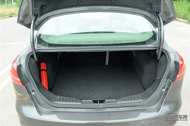 2015款 三廂 1.5L GTDi 自動精英型