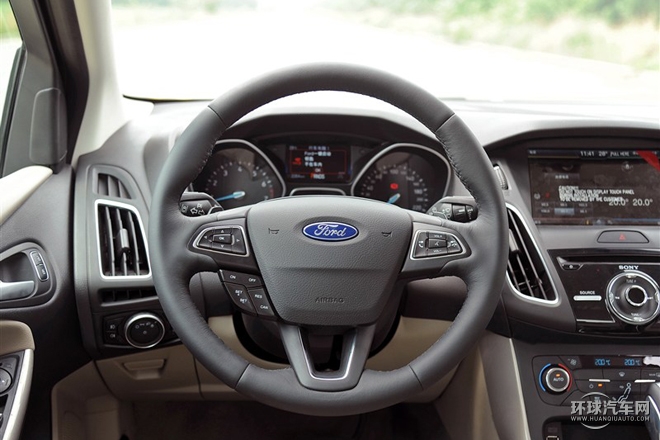 2015款 三廂 1.5L GTDi 自動旗艦型