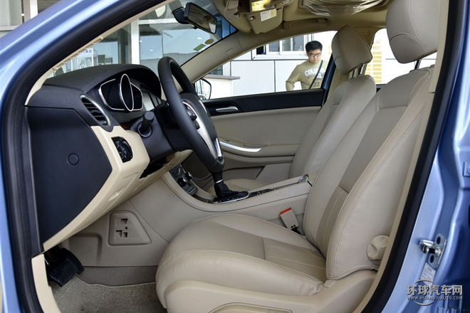 2015款 550 Plug-in 豪華版