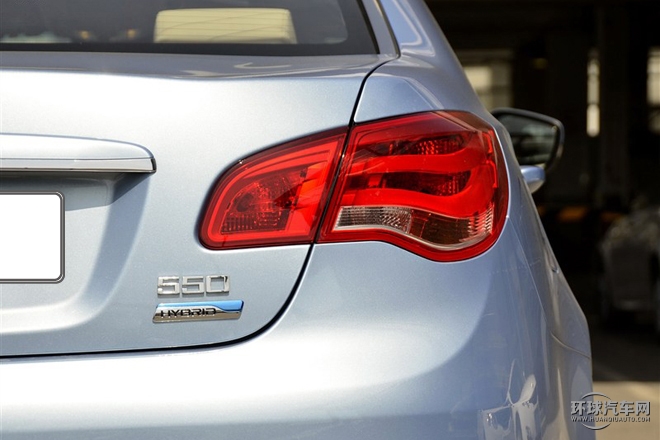 2015款 550 Plug-in 豪華版