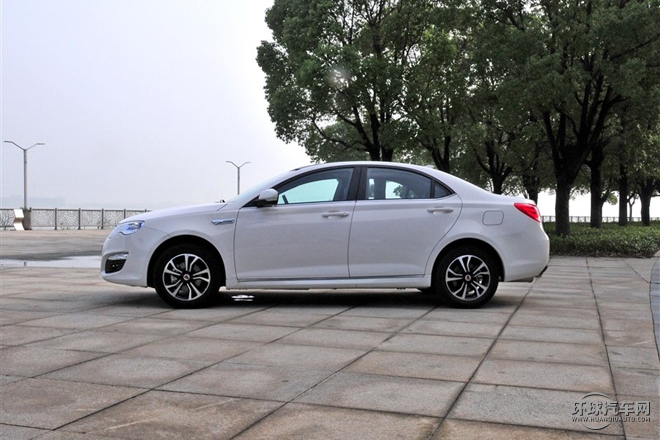 2015款 550 Plug-in 旗艦版