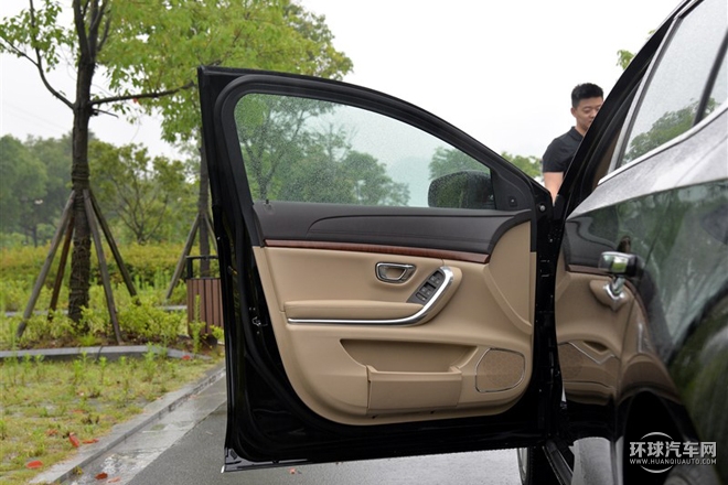 2015款 1.8T 典雅版