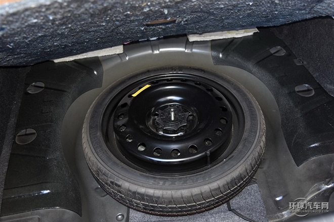 2015款 2.0T 豪華行政版