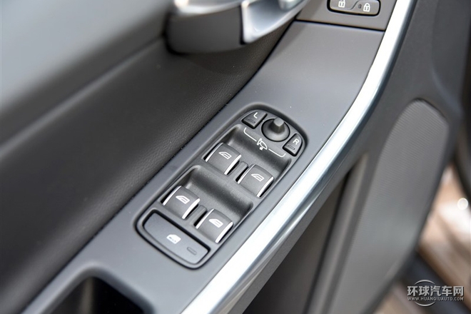 2016款 2.0T T5 AWD 智遠版