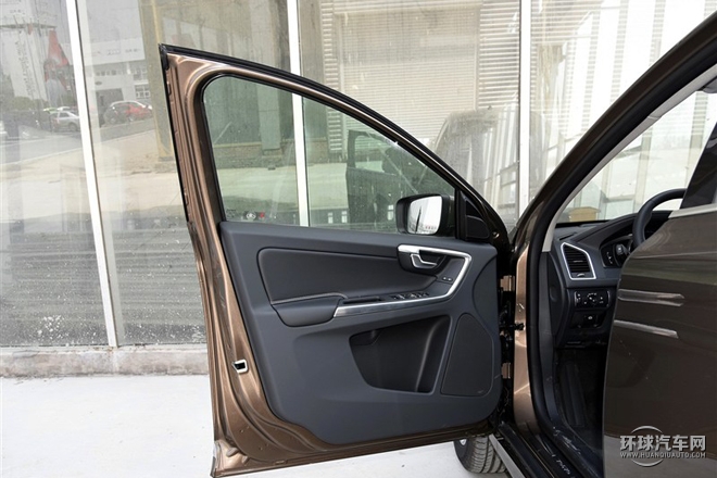 2016款 2.0T T5 AWD 智遠版