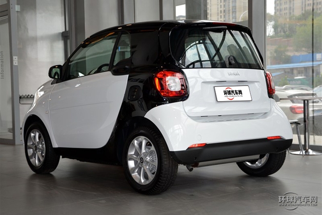 2015款 1.0L 靈動(dòng)版