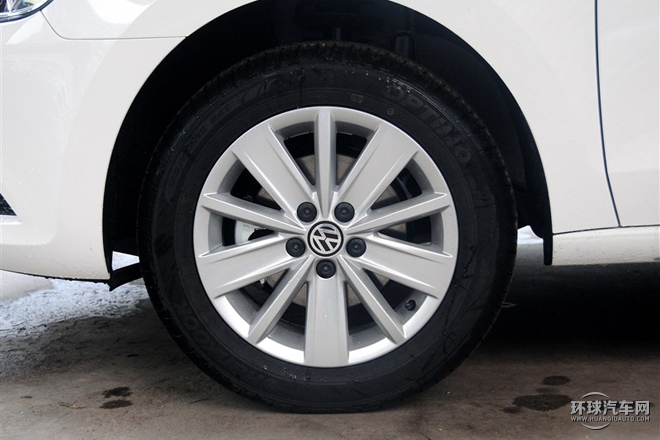 2015款 質(zhì)惠版 1.4L 手動(dòng)舒適型