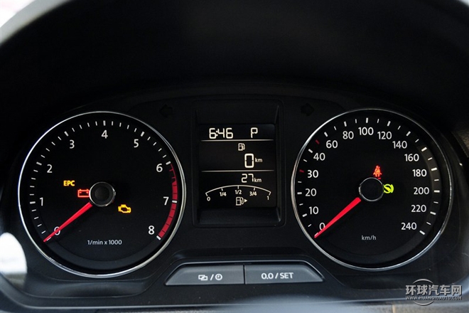 2015款 質(zhì)惠版 1.4TSI 自動(dòng)運(yùn)動(dòng)型