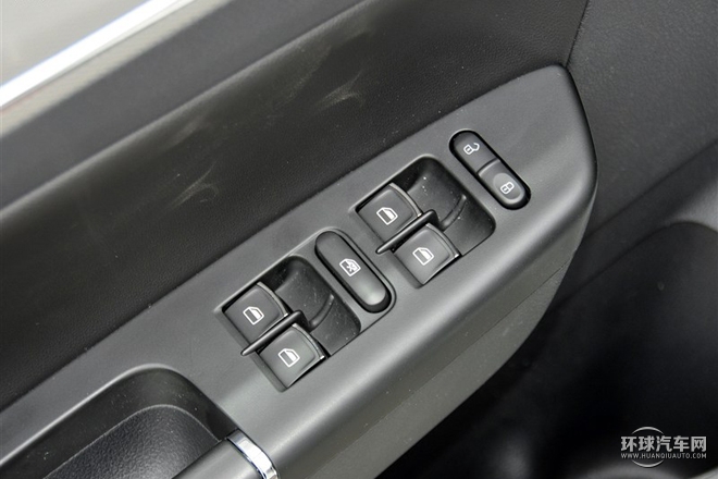 2015款 質惠版 1.4TSI 自動Sportline