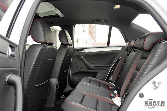 2015款 質(zhì)惠版 1.4TSI 自動(dòng)Sportline