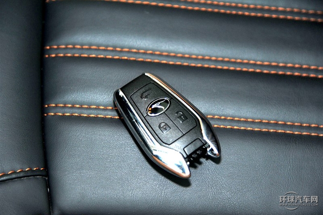 2015款 1.5T 手動豪華型